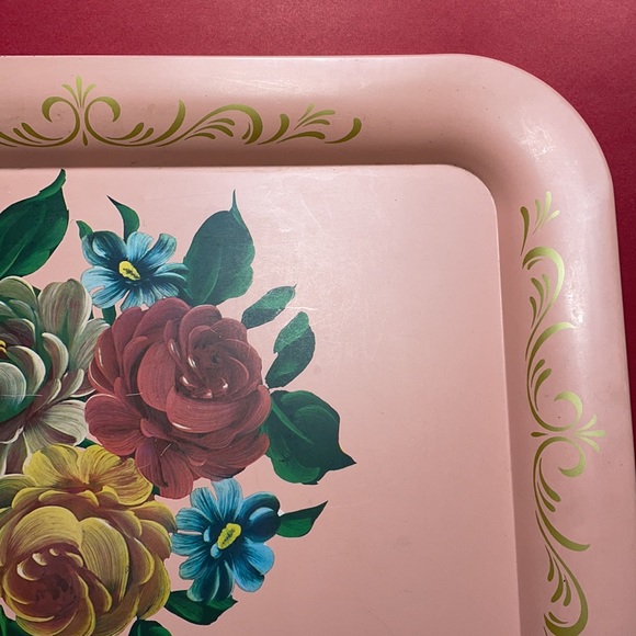 Vintage Steel Pink Tray with Floral Painting - Picture 3 of 9
